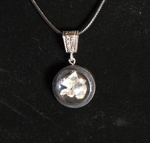 Load image into Gallery viewer, Opal Necklace
